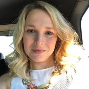 Meet your Posher, Leslie